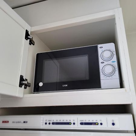 Beautiful Studio - Easy Check-In, Free Parking & Wifi Рованиеми Экстерьер фото