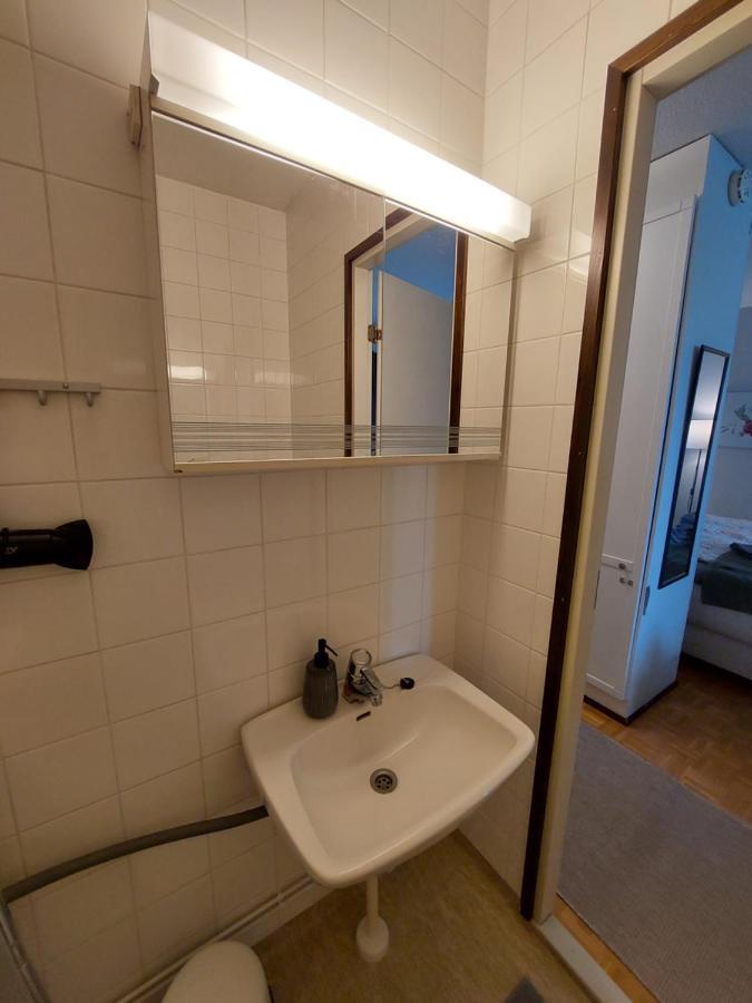 Beautiful Studio - Easy Check-In, Free Parking & Wifi Рованиеми Экстерьер фото